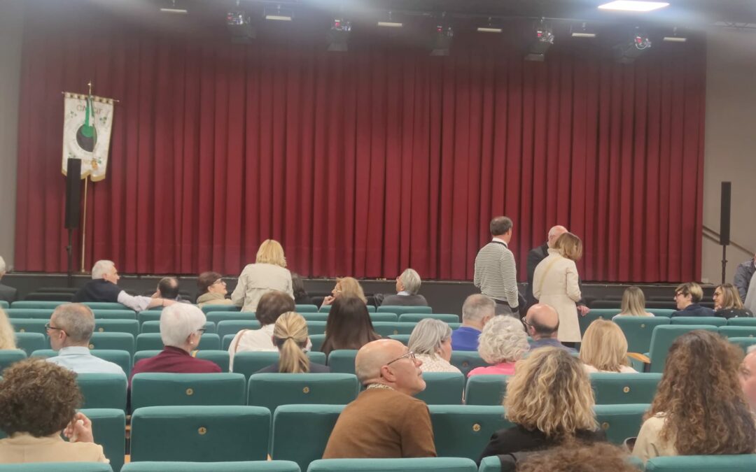 Ridere e riflettere a Teatro nel segno della solidarietà grazie alla commedia “Nan zi kredenn a sùnn”